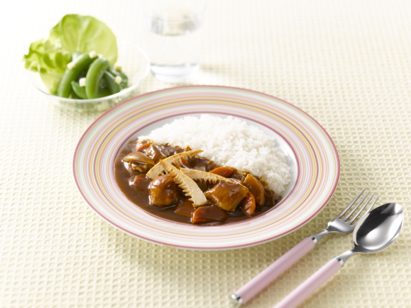 焼きたけのことチキンのカレー
