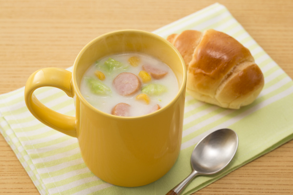 いつもの食材で♪マグカップシチュー