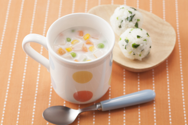 冷凍食材で簡単!マグカップシチュー