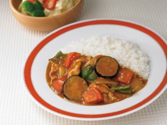 写真:黄金の国 いわての夏野菜カレー