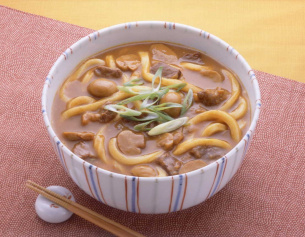レトルトカレーで作るカレーうどん