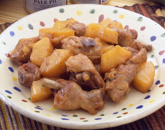 鶏骨付き肉とパイナップルの煮こみ レシピ ハウス食品