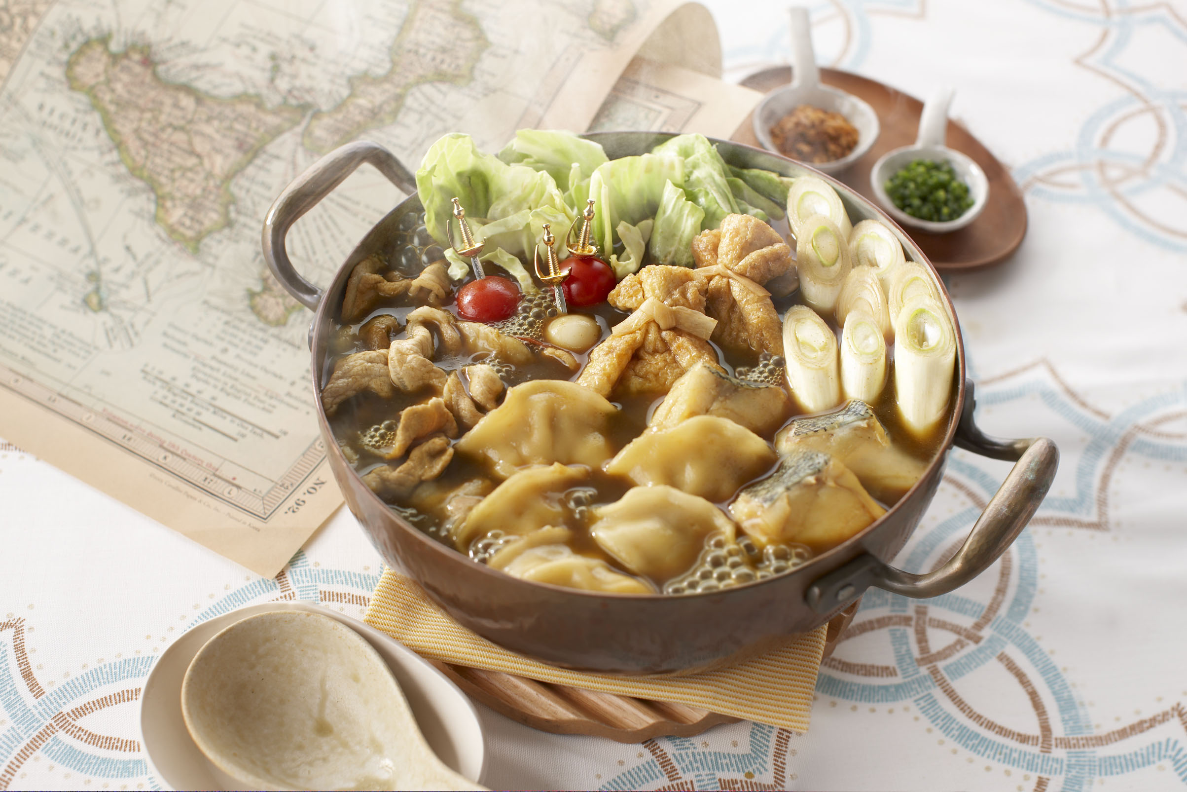 餃子入りカレー鍋 レシピ ハウス食品