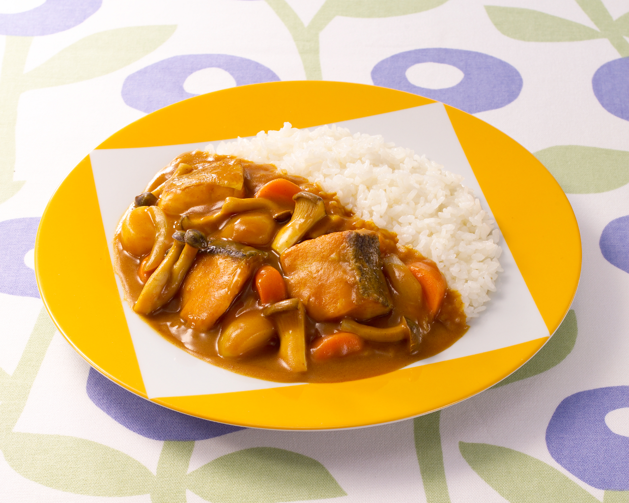 鮭ときのこのカレー レシピ ハウス食品