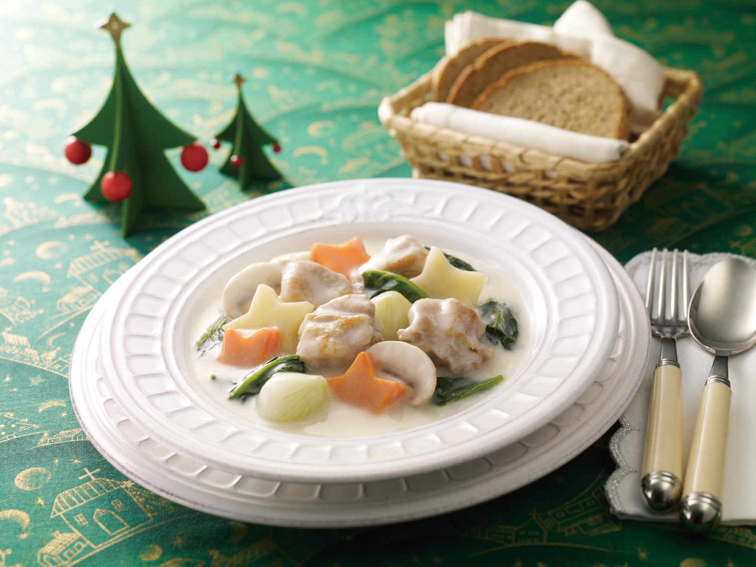 ホワイトクリスマスシチュー レシピ ハウス食品