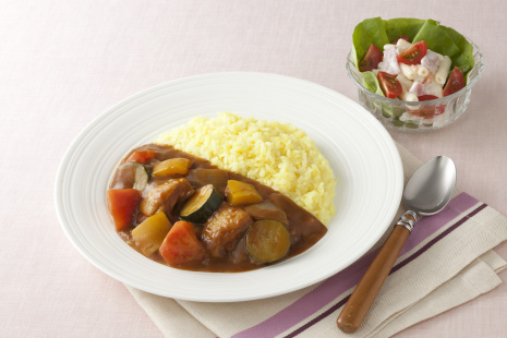 夏野菜のチキンカレー レシピ ハウス食品 夏野菜のチキンカレー レシピ ハウス食品