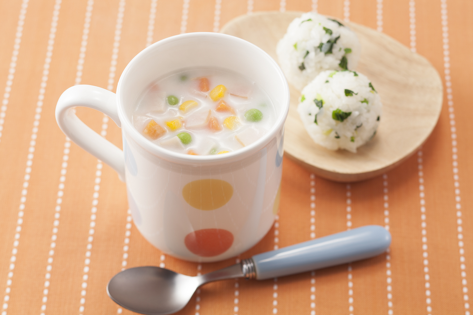 冷凍食材で簡単 マグカップシチュー レシピ ハウス食品