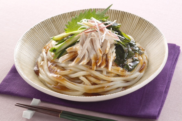 蒸し鶏の冷しゃぶうどん