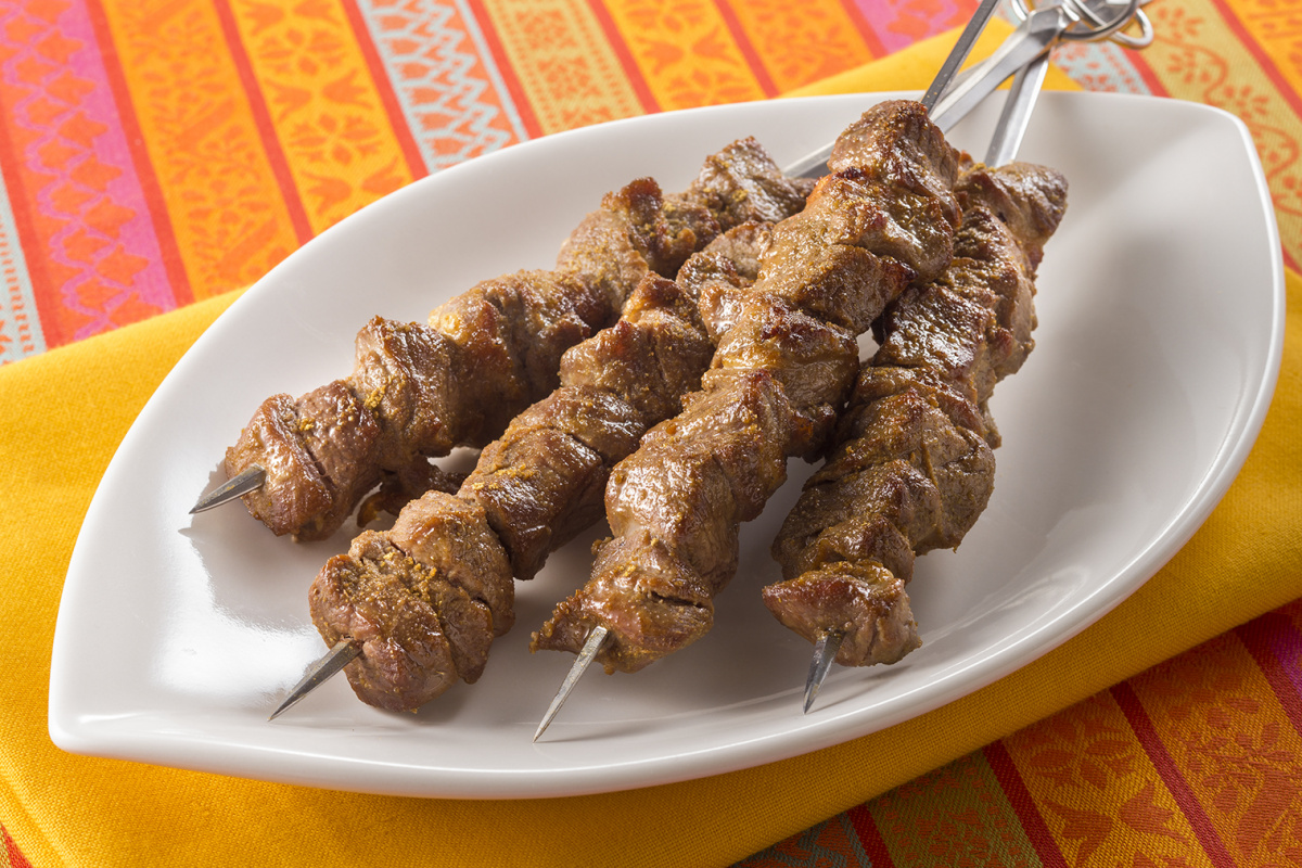 ラム肉の串焼き | レシピ | ハウス食品