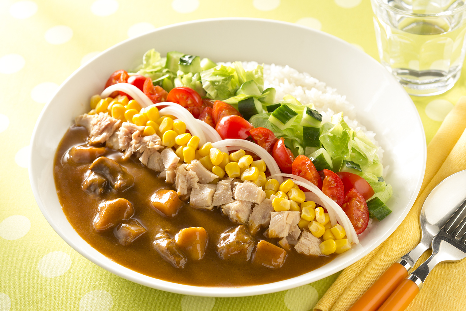 虹色サラダカレー | レシピ | ハウス食品