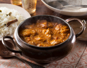 5種類のスパイスで作るチキンカレー