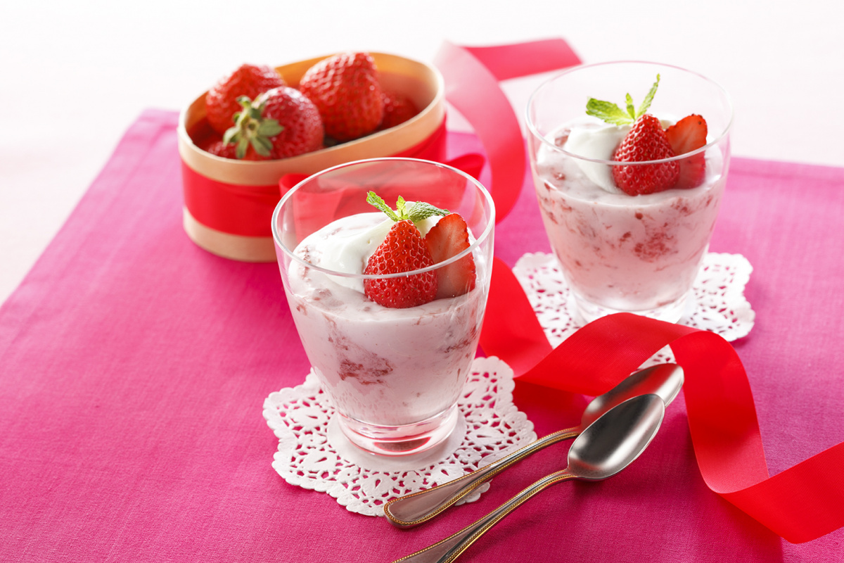 いちごのムースとホワイトチョコレートのレシピ