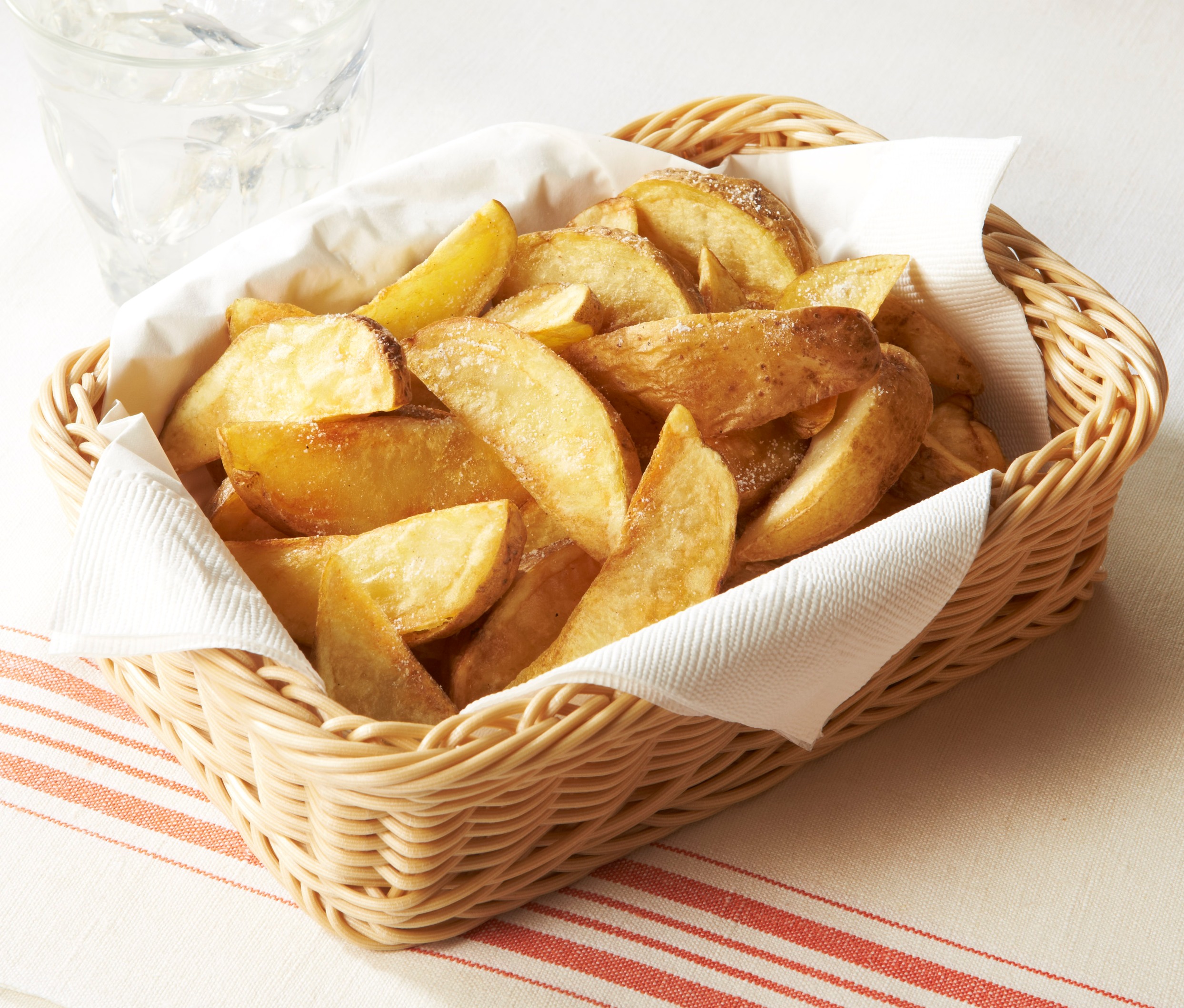 フライドポテト にんにく風味 レシピ ハウス食品 フライドポテト にんにく風味 レシピ ハウス食品