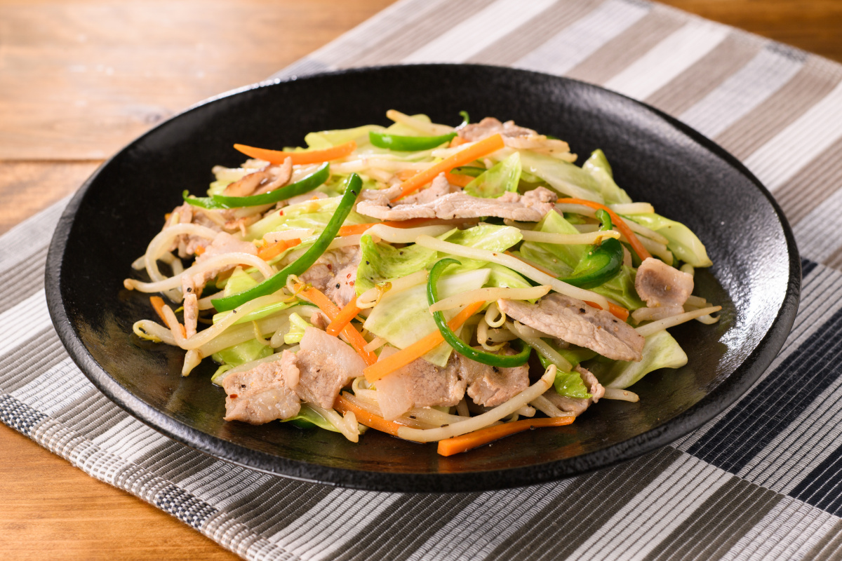 野菜炒め 4種のペパーミックス風味（減塩レシピ） | レシピ | ハウス食品