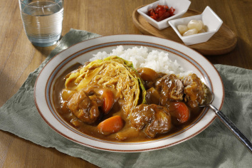こま肉ギュッとこくまろカレー