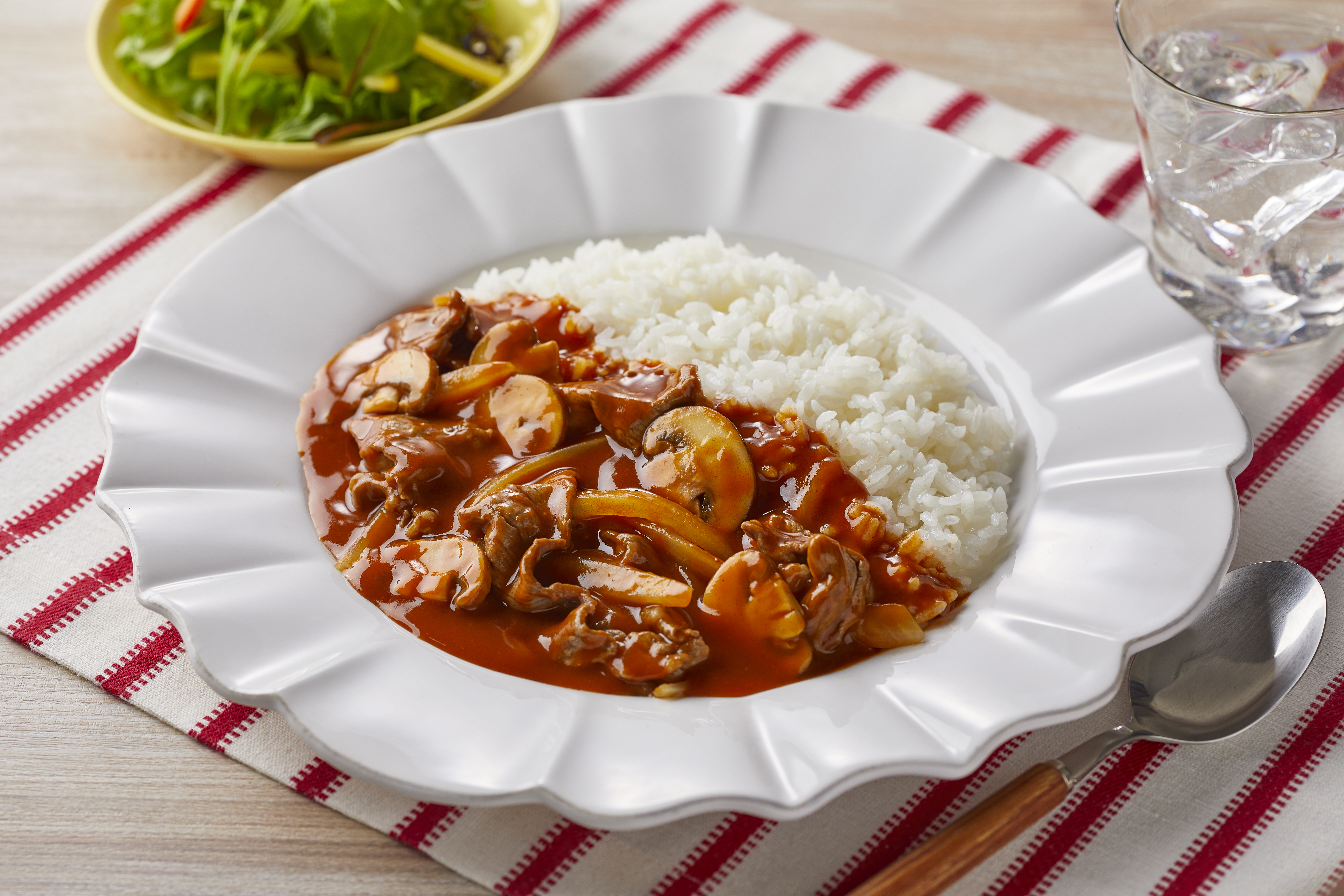 完熟トマトのハヤシライス レシピ ハウス食品
