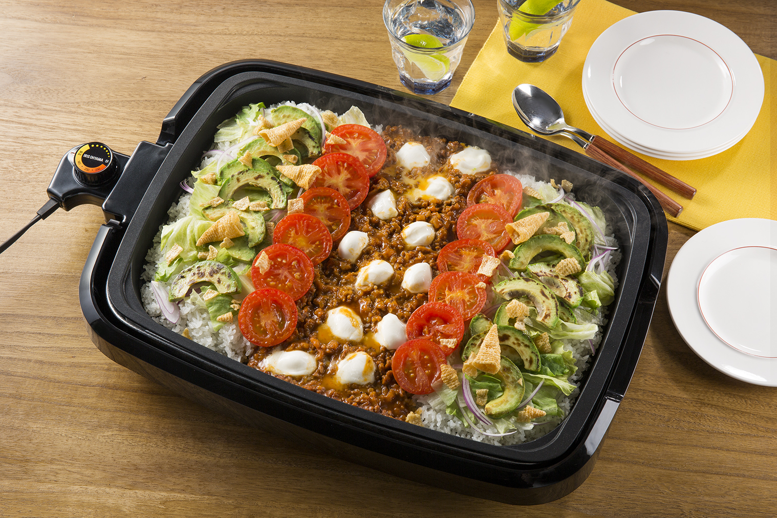 ホットプレートでタコライス | レシピ | ハウス食品