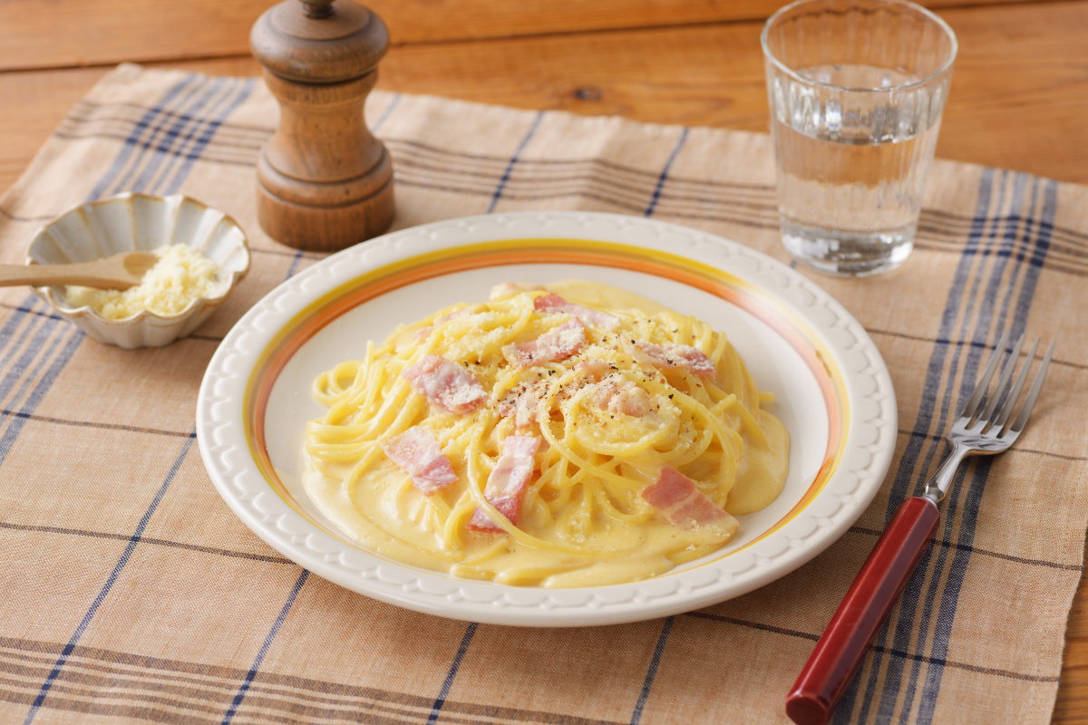 生クリームいらずの濃厚カルボナーラ | レシピ | ハウス食品