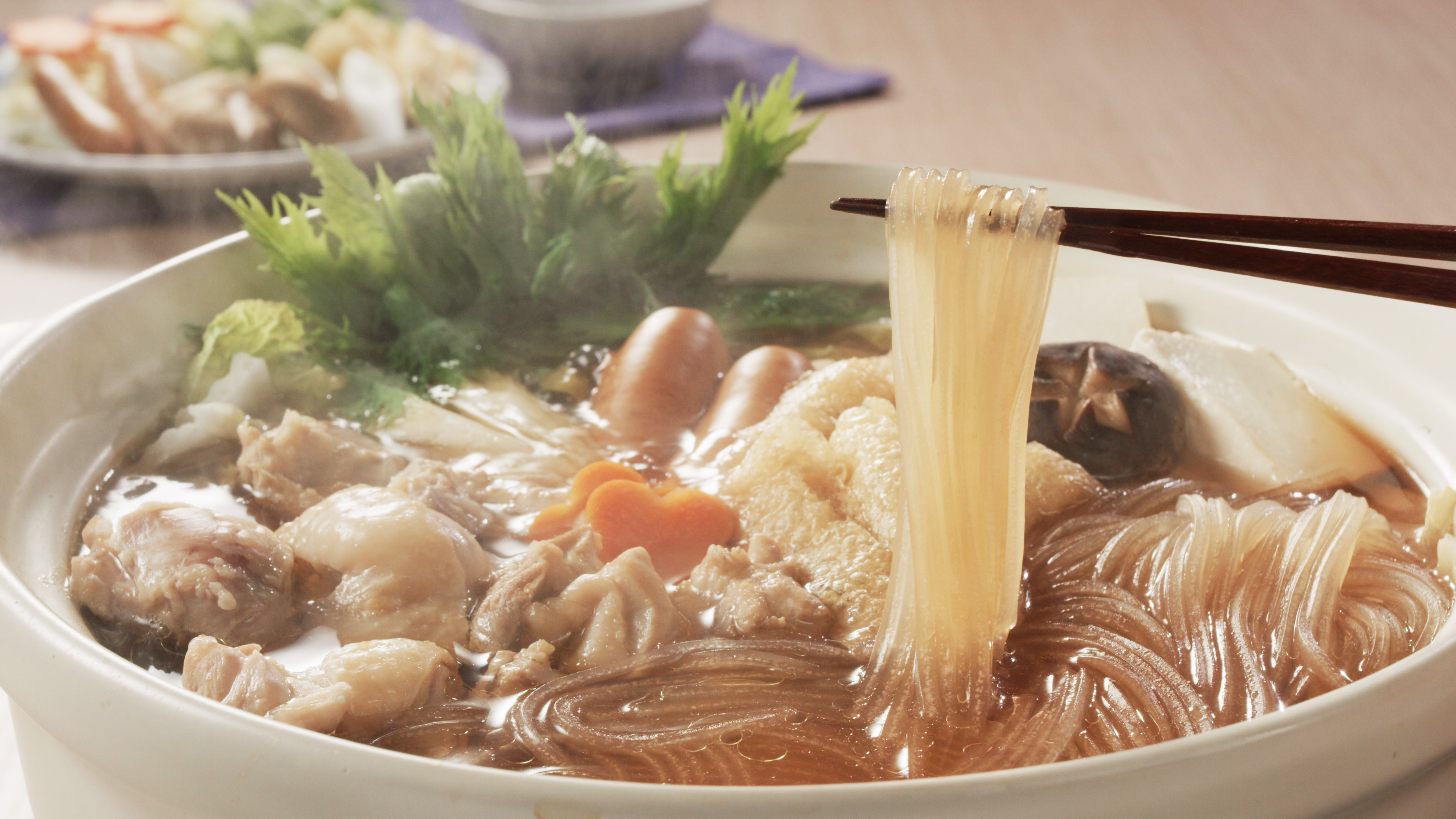 マロニーの寄せ鍋 | レシピ | ハウス食品