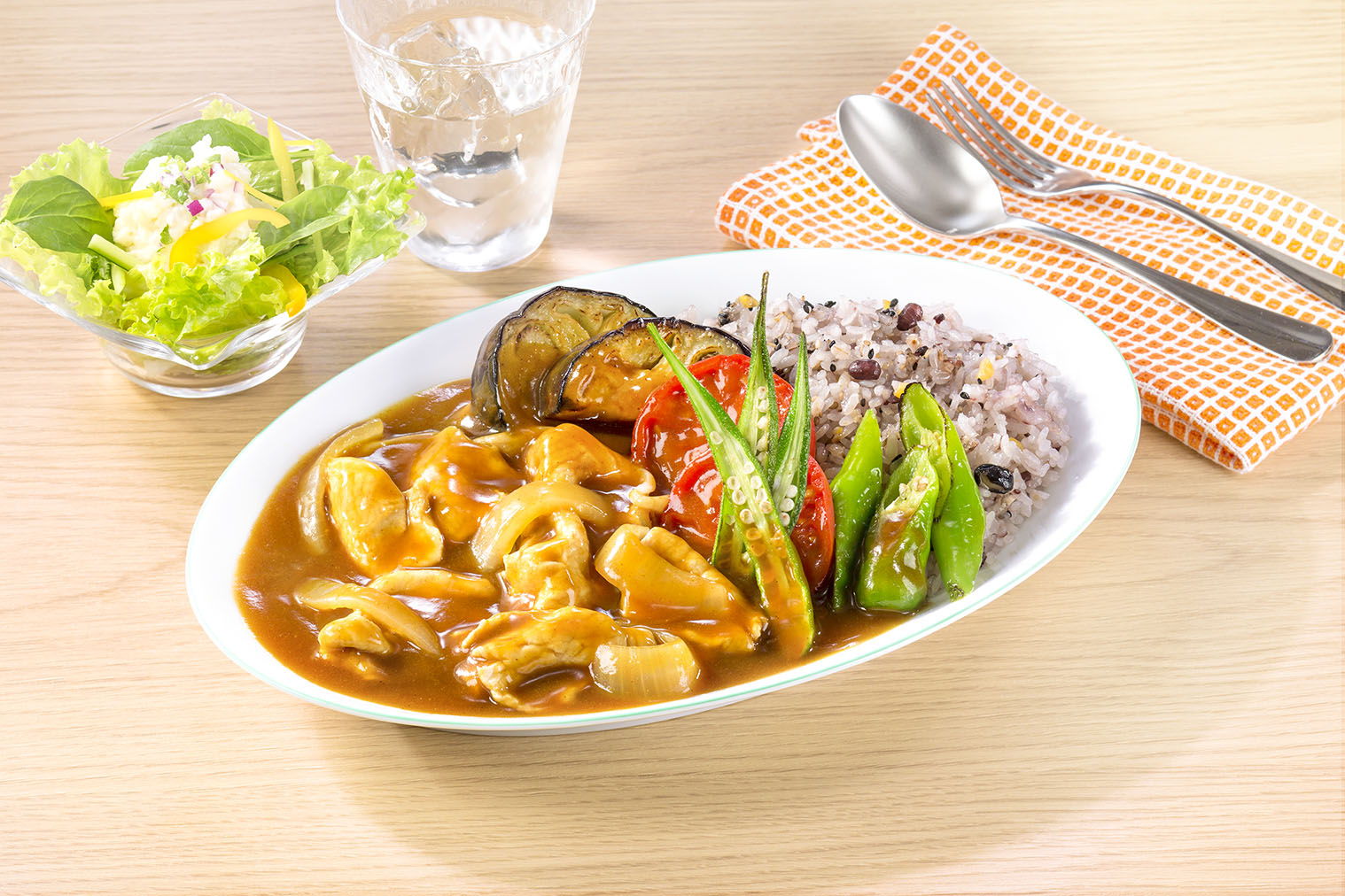 高知家自慢の夏野菜スタミナカレー レシピ ハウス食品