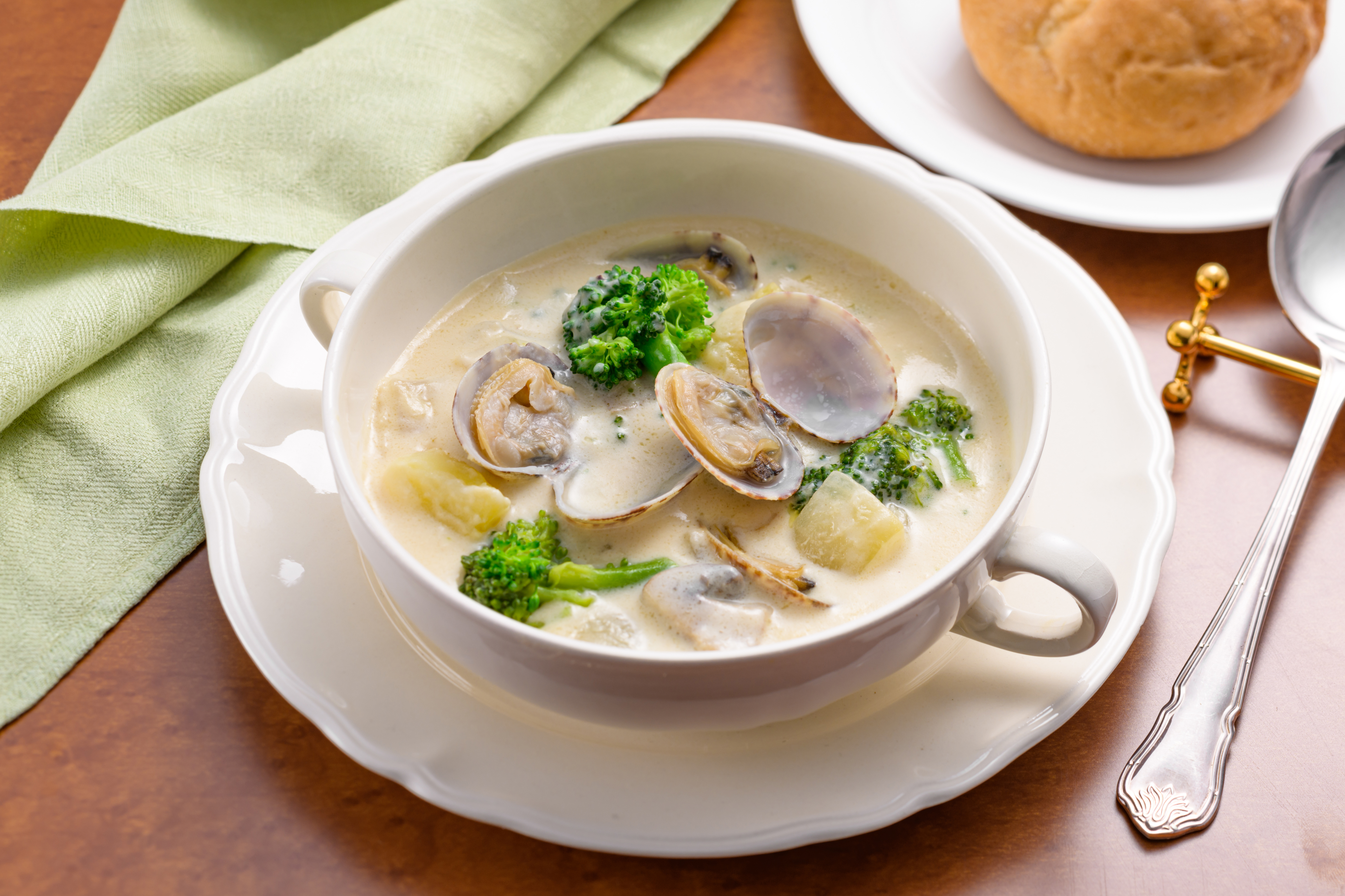 シェフ直伝 クラムチャウダー | レシピ | ハウス食品