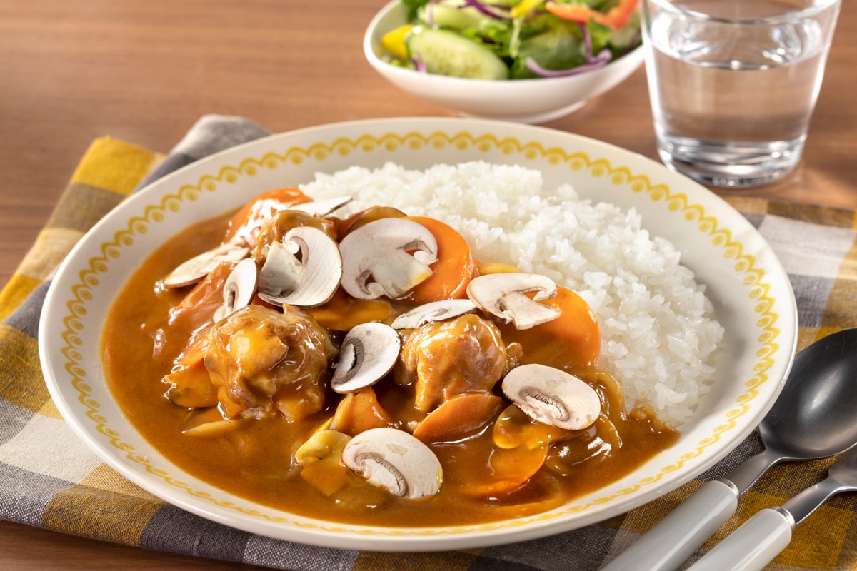 包丁を使わない豚こまボールのカレー