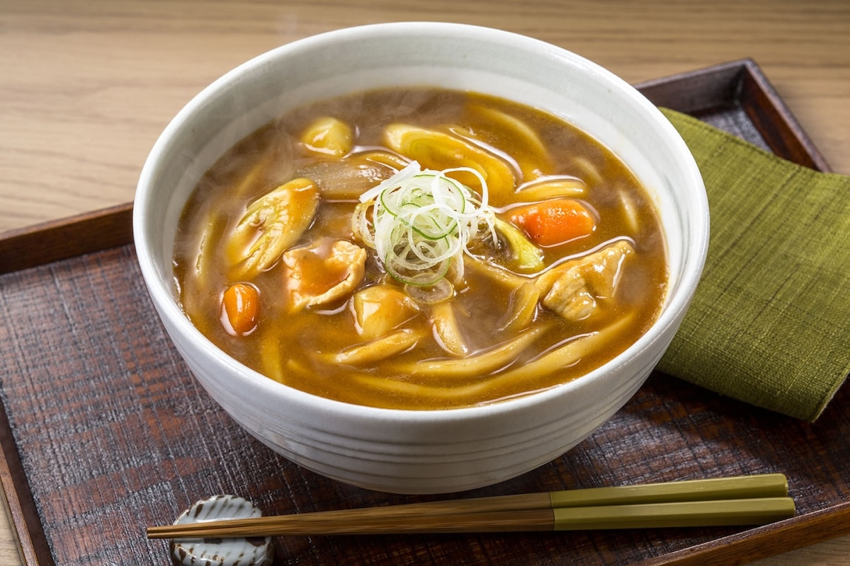 「簡単リメイクカレー カレーうどん」の画像