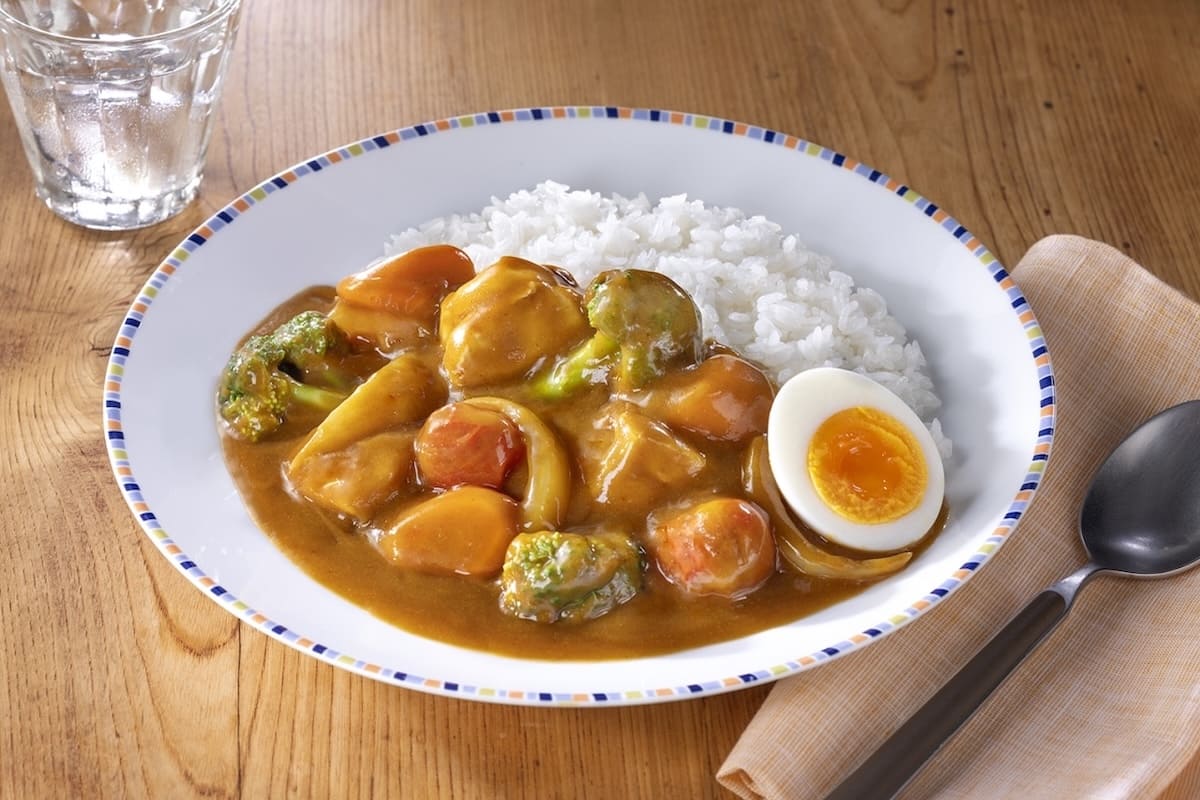 【ブロッコリーカレーレシピ】下ゆで＆後入れで食感キープ！