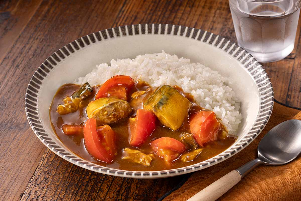 【出汁カレーレシピ】家にある出汁で手軽にお店の味に！入れるタイミングも紹介