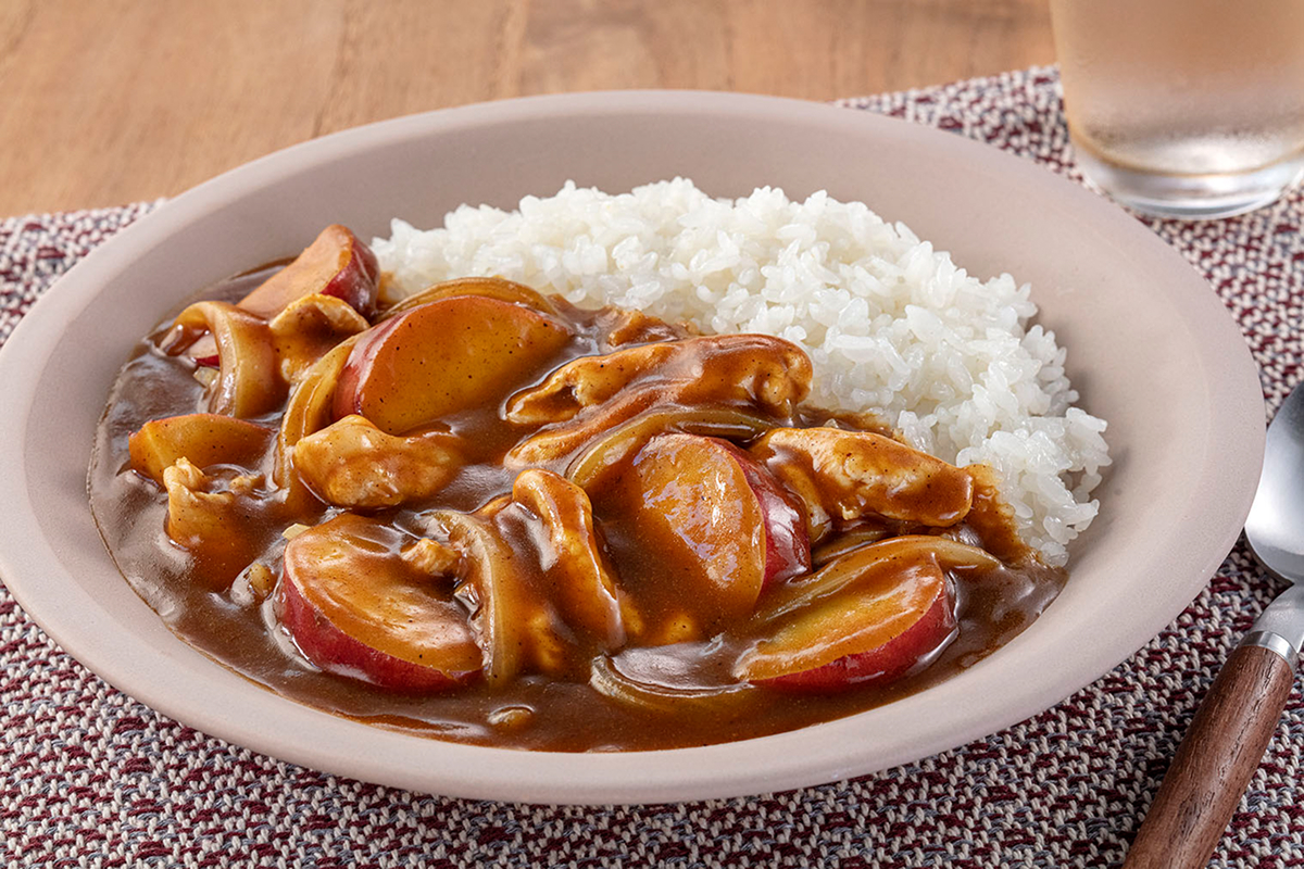 【さつまいもカレー】甘み引き立つ絶品レシピ！ほくほく食感のコツも