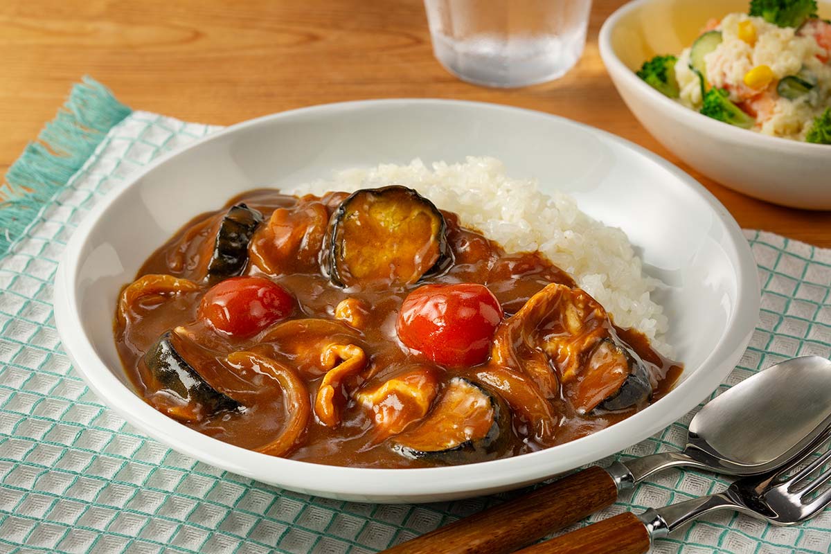 「なすとミニトマトのポークカレー」の画像