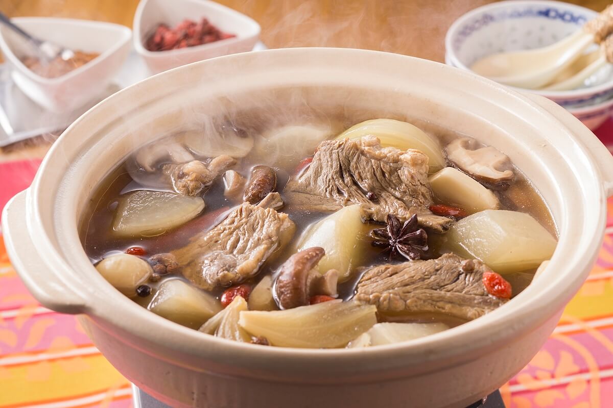 肉骨茶（バクテー）