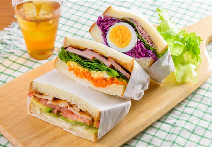 てりやき風ソースの3種のサンドイッチ