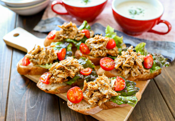 プルドチキンのせバゲット