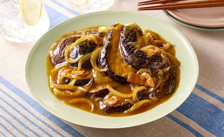 クリーム仕立てのカレーソース with なすのソテー