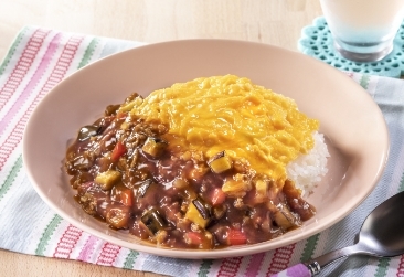 野菜嫌い克服？ なすとパプリカのキーマカレー 