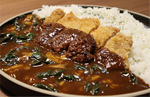 #揚げ物祭りだ ほうれん草チーズトンカツカレー